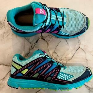 Blue Salomon running shoes, great condition